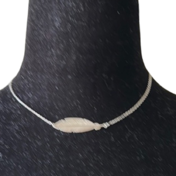 Jewelry - SILVER feather choker necklace